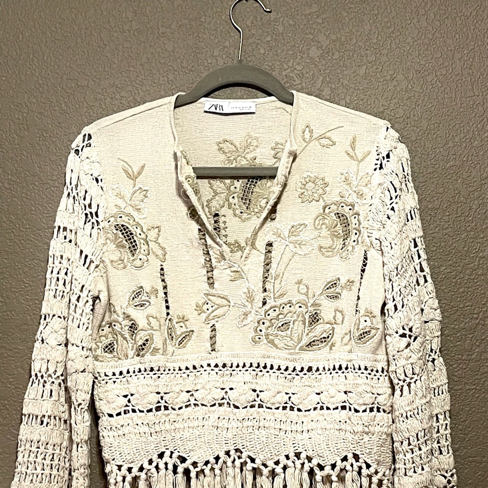 Cardigan in EUC,